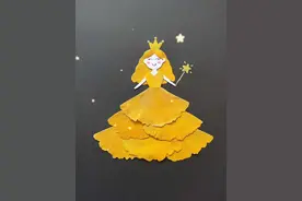 用银杏叶粘贴漂亮的公主，简单又好看。#亲子手工 #树叶贴画 #手工