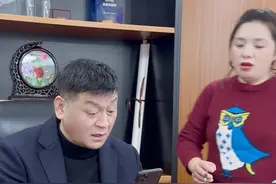 切记一定要屏蔽你的老板#万万没想到 #幽默段子 #国声笑工场视频封面