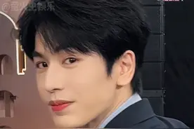 #张凌赫要喜欢一个本身就很好的人 追星怎么可能追谁都一样呢#张凌赫 #蒋峤西 #谢征 #追星视频封面