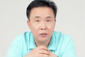 多年的#颈椎 不适，一个瓶子能缓解？这两点一定要注意！#颈椎病 #保护颈椎 #医学科普