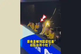 恭喜莎莎大头双双晋级亚洲杯单打八强，原来大头3-0拿下后马上就被刘国梁拉去开小灶了#孙颖莎#王楚钦视频封面