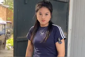 关水管下集发妞你打开门你哈哈#搞笑视频纯属娱乐开心就好 #农村原创视频段子 #关注我每天分享不同的故事 @抖音短视频 @我要上热门