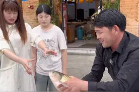 以鱼换饭又遇到一位漂亮大方的老板娘，感谢小钟姑娘的慷慨大方#原来钓鱼才是抖音运动顶流 #以鱼换物