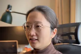 补牙材料为何脱落 在临床中，补牙材料早期脱落并不算常见，大部分补牙后还是能取得比较好的预后。随着材料科学的发展，补牙材料的寿命一直在延长；如果放任不管，因怕材料掉而选择不补牙，只会让牙齿更快地继续“坏掉”#补牙 #硬核健康科普行动 #年度健康知识干货大赏视频封面