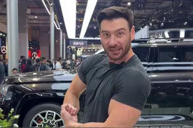 能在别的国家当警车的中国汽车？奇瑞上海车展，围观老外比中国人还多！#中国汽车全球冠军 #奇瑞汽车#2025奇瑞汽车上海国际车展#上海车展视频封面