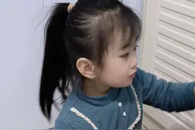 完了完了，芭比q了 #萌娃#小人精日常 #搞笑  #看一遍笑一遍#上热门