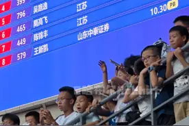 大奖赛100米历史最高水准!前三名开10秒20，前八名开10秒30！ #全国田径大奖赛 #田径说一哈  #邓信锐 #陈佳鹏 #邓智舰