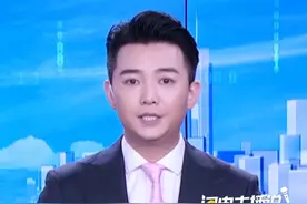 让灭绝了600年的巨鸟重返地球？《指环王》导演投资1500万美元想复活高3.6米、重230公斤、不会飞、有利爪的巨型恐鸟。专家警告称：极其危险。#指环王视频封面