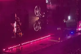 #张杰哈尔滨演唱会 #张杰 #张杰未live曜北斗巡回演唱会视频封面