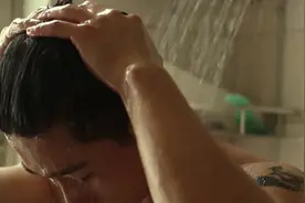 疲倦一天，洗个热水澡#男生写真 #禁欲系 #体育生 #腹肌视频封面