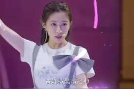 #巴啦啦小魔仙 时隔十五年前后对比，爷真的青回!