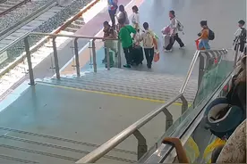 重庆北站（进站乘车）#铁道线上的中国 #火车站 #高铁 #绿皮火车 #交通强国铁路先行视频封面