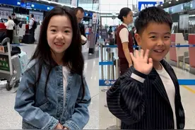 这样的青梅竹马感情真好 连名字都那么有故事感，奕橦舒乔～虽然没有看到酒窝和朵朵同框，但是酒窝还和我们聊朵朵 #小酒窝 #高舒乔 #朵朵 #陈奕橦