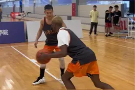 为什么你的顿拜做不出“北美欧文”的效果？听听他传授顿拜的秘诀！#篮球