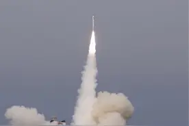 日照海上发射。12月19日18时30分左右，日照近海将实施海上火箭发射任务#日照又将实施海上火箭发射