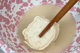 自制霉豆腐原来这么简单！我也试试看！ #自制霉豆腐 #霉豆腐 #霉豆腐制作 #霉豆腐怎么长这样 #毛豆腐了解一下