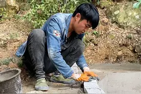 改造山泉水第十四天，今天把上次挡土墙没有做完给他做好了、也把沟做好了#新农人计划2024 #记录真实生活 #每天都记录我的农村真实生活日常 #农村生活 #没有天生的好命只能奋不顾身努力视频封面