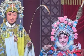 豫剧《穆桂英大破天门阵》-杜永真主演穆桂英，“羞答答对奶奶详情告禀”#穆桂英大破天门阵 #杜永真 #河南豫剧院青年团 #演出现场拍摄 @杜永真视频封面