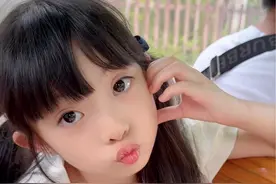 炎炎夏日，怎能少的了这种解暑方式～ #自贡方特原始泼水季 #欢乐暑期去方特 #方特集合一起元梦吧#萌娃日常视频封面