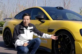 今天试了Ultra的刹车，安全感满满！#和雷军一起聊车 #碳陶瓷制动盘