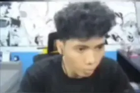 当你在恐怖游戏中找到枪时#steam游戏 #恐怖游戏 #老外真会玩 #名场面