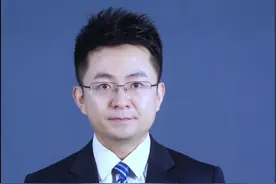 奶茶被顺走 当事人：要求对方公开道歉 #奶茶被顺走当事人称不接受道歉 网络维权 打人专打脸？#奶茶被邻居顺走 #声量计划 #大v说视频封面