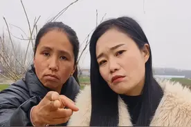 黑猫白猫，逮着老鼠就是好猫#搞笑 #万万没想到 #看一遍笑一遍视频封面