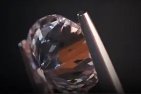 这是钻石形成的全部过程，看完或许你觉得很震撼也很意外#钻石视频封面