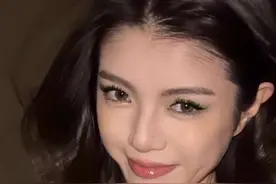 纵情绿海妖妆｜“欢迎来到我的沼泽”🧚 #华伦天奴气垫 #斯莱特林 #海妖妆 #妆前妆后视频封面