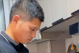 五河的小豆饼，在家怎么都做不出饭店的味道，而且还粘锅，今天小杨来教你们不翻车的做法，新手小白也能秒变大厨#上门家宴 #同城美食#五河特产小豆饼 #抖音美食推荐官 #乡村味道视频封面