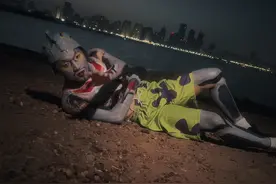 我的身后是万家灯火 #大学生 #奥特曼 #奈克瑟斯奥特曼 #cosplay #特摄剧