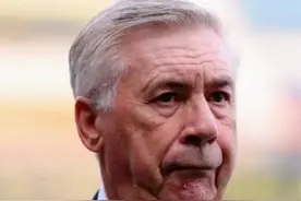 足球赛场那些主教练停球名场面时刻，真的太匪夷所思了！ #dou来足球季 #足球的魅力