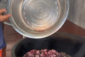 #家常菜 #惠州柏塘美食 #柴火焖狗肉制作全过程#永盛酒楼 #关注我 带你走进柏塘生态乡村游一游@DOU+上热门