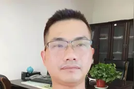 如何删除微信朋友圈内容？这个方法很方便，几年前的也可以。视频封面