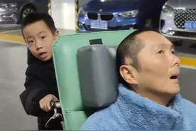 干女儿干儿子带彭亚楼看电影 〡看完#哪吒 好伤感…#敖光 痛失#敖丙   一句“我只要你活着” ，我的心都碎了。太爱太绝望了，什么都不想要，只想你活着，活着就好…唉 #彭亚楼煤气中毒康复日记 #七松家日记视频封面