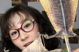 尝尝网上贼火的各种各样的奇葩美食～ #美食 #我的美食日记 #记录美食日常 #妈呀太香了 #吃货日常视频封面