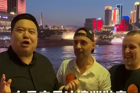 在重庆采访澳洲游客 #英语口语 #采访 #外国人 #chinatravel #澳大利亚