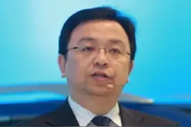 他身价百亿，却忘不掉一个女人#王传福 #比亚迪王传福 #人物故事 #明星背后故事