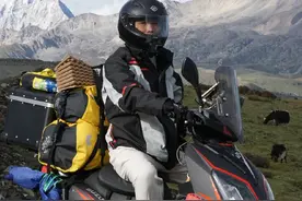 铃木uy就是125级别的踏板之王，不服来辩#铃木uy125 #踏板摩托车视频封面