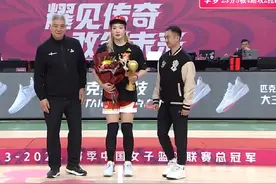 恭喜#李梦 拿下总决赛FMVP！全场23分视频封面