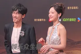 #周传雄 #希林娜依高 梦幻同框 #小刚 好受呀#微博音乐盛典视频封面