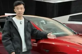 特斯拉焕新Model Y座椅系统智能舒适升级详解。#焕新版modely