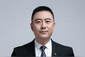 司机服务区休息被处罚，官方通报来了#声量计划 #交警再回应服务区休息被开罚单