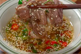 油碟蘸料调好吃，只需记住这首诗，学会了吃火锅时少不了#跟抖音学做菜 #火锅蘸料