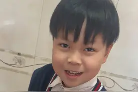 《Teeth》放假版 谐音改编翻唱 能学会嘛哈哈#teeth #无声卡清唱 #歌词改编#搞笑 #谐音@DOU+小助手 bt视频封面