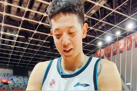 有图才有真相…大鸟这搞笑 #cba 全明星 本来还准备休息 没门 #沈梓捷 #深圳新世纪烈豹 #李炎哲视频封面