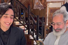 外国公公再一次被中国美食折服不想回国了。 #记录真实生活 #外国人吃中国美食 #外国人在中国 #外国女婿 @抖音短视频视频封面