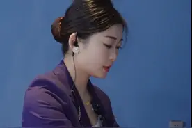 撒花教程来了，需要的拿走哦#新婚现场 #撒花瓣教程 #结婚 #撒花瓣小姐姐 #盛世开元喜宴酒店