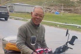 广西南宁76岁大叔，骑着电动车勇闯西藏 摩旅川藏317偶遇南宁大叔，太厉害了！#公路旅行 #电动车进藏 #电动车旅行 #牛人 #这是我的西藏之旅视频封面