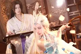 北岭有燕，羽若雪兮；朔风凛凛，终不离兮 #剑网3联动秦时明月 #剑网3 #雪女 #cos #白月光 @岑青青青视频封面
